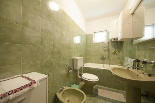 Apartments Sreca - 150m From Beach