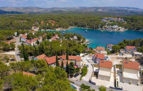 Apartments Dalis - Swimming Pool
