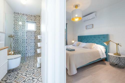Hostal Sunhill Apartments