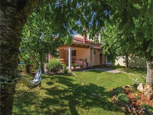 Holiday Home Ecio , S Velikim Vrtom, Potpuno Ogra?ena,