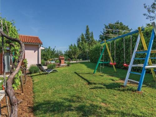 Holiday Home Ecio , S Velikim Vrtom, Potpuno Ogra?ena,