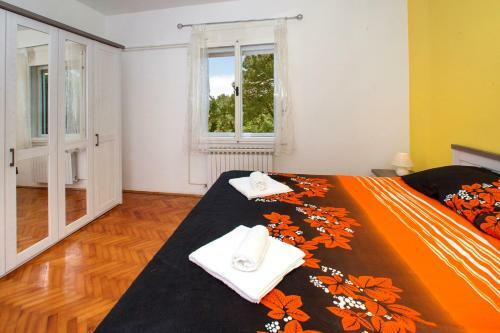 Holiday Home Ecio , S Velikim Vrtom, Potpuno Ogra?ena,