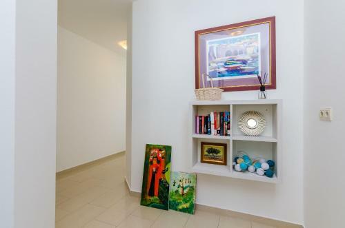 Apartment A&s