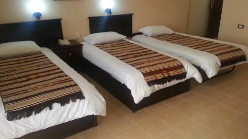 Delilah Hotel