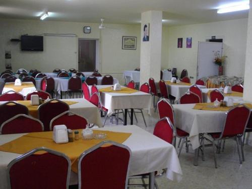 Hostal Pilgrim's Guest House