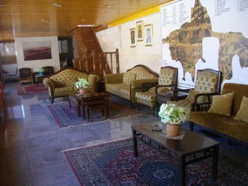 Hostal Pilgrim's Guest House