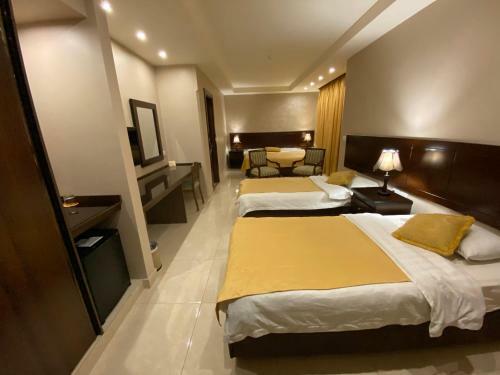 Mosaic City Hotel