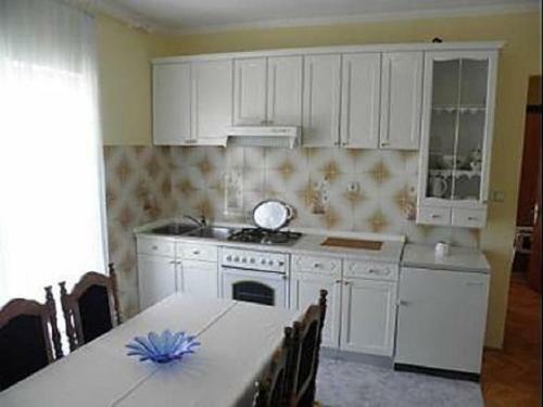 Hostal Apts And Rooms Antony-free Grill