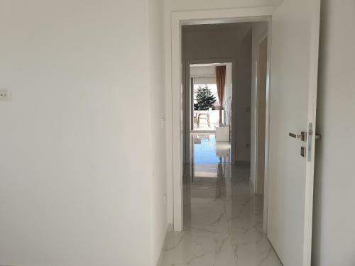 Apartamento Villa Sandy With A Pool