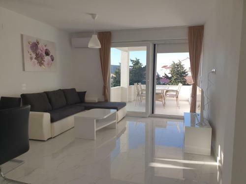 Apartamento Villa Sandy With A Pool