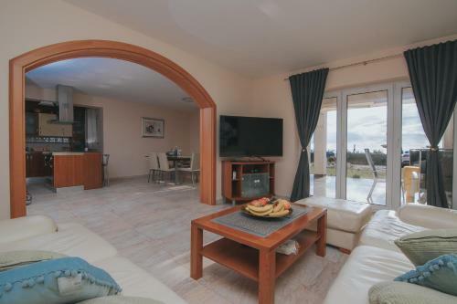 Pool Apartments Tolo