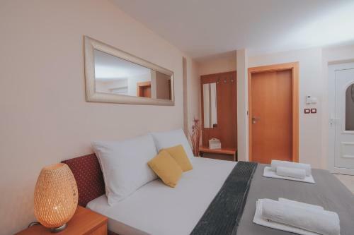 Pool Apartments Tolo