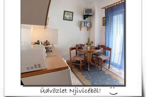 Nat�lia Apartment Njivice