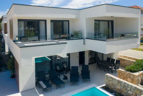 Novalja Bay Villas