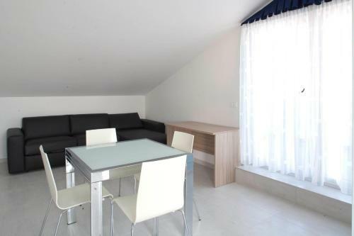 Apartments Zlatko - Great Location