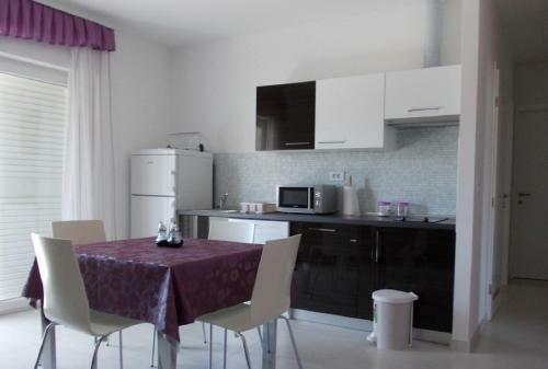 Apartments Zlatko - Great Location