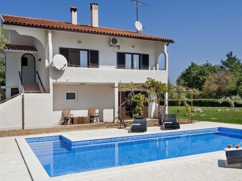 Charming Apartment Near Nova Vas Alm With Terrace