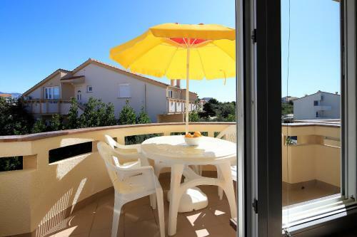 Aparthotel Resort Trcol