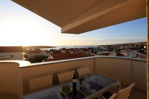 Apartamentos Villa Pool Centrale