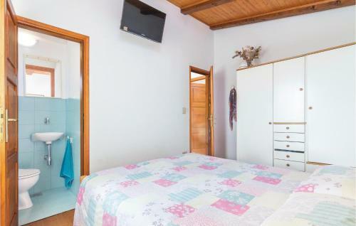 Two-bedroom Holiday Home In Novigrad