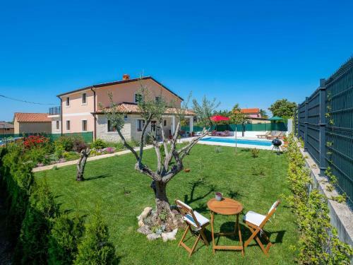 Holiday Home Villa Sa-ra