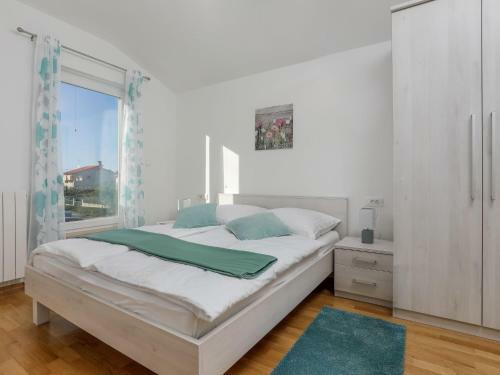Holiday Home Villa Tonka