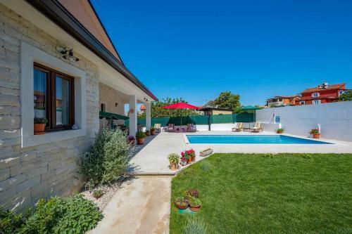Villa Sa-ra