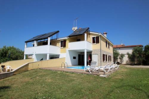Apartamento Holiday Home Rosie