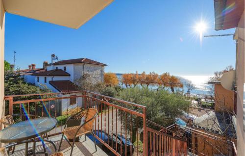 Nice Apartment In Novigrad With 3 Bedrooms