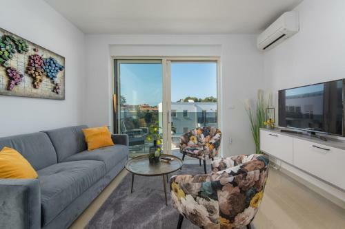 Apartment Bailey