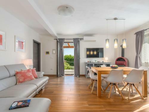Holiday Home Villa Joy