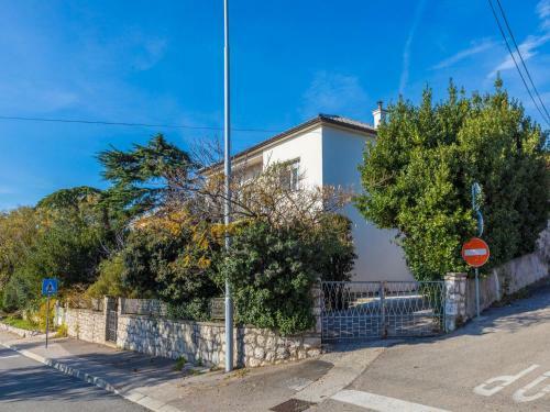 Apartments Drago