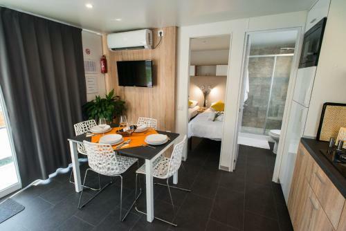 Holiday Home "trend"