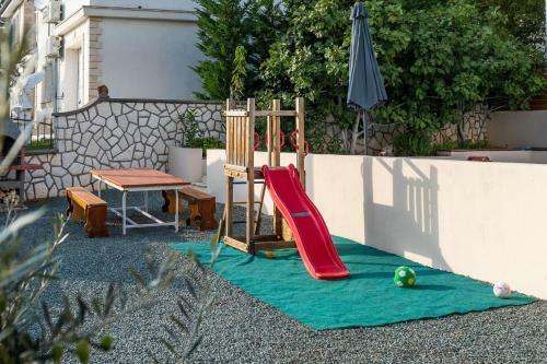 Holiday Home "trend"