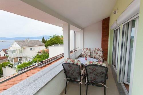 Seaview Apartment Omisalj 3623-1