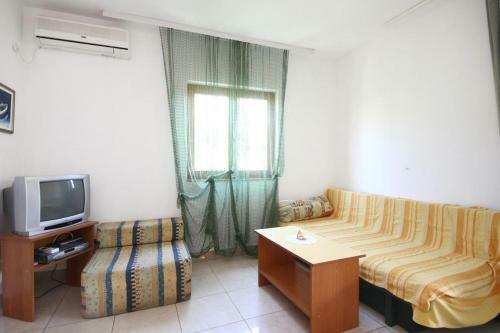 Apartments Tonka - 150m From Sea
