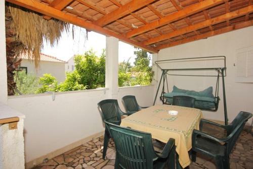 Apartments Tonka - 150m From Sea