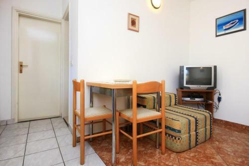 Apartments Tonka - 150m From Sea