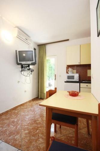 Apartments Tonka - 150m From Sea