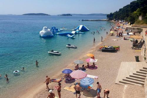Apartments Tonka - 150m From Sea