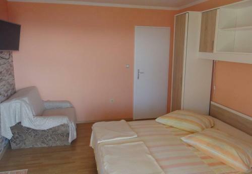 Apartments Antonio-15m From Sea
