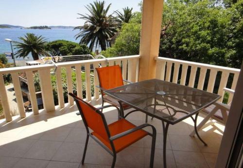 Apartments Antonio-15m From Sea