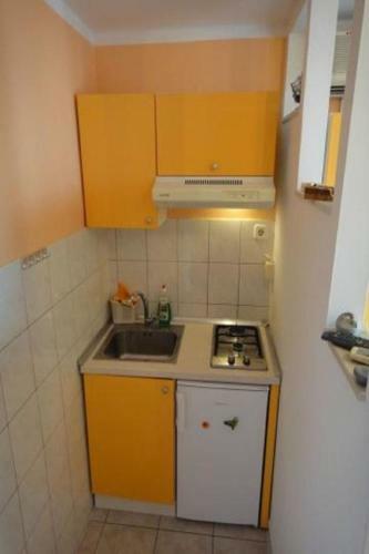 Apartments Antonio-15m From Sea