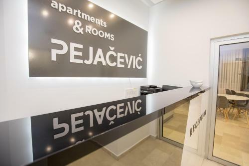 Hostal Apartmani I Sobe Peja?evi?