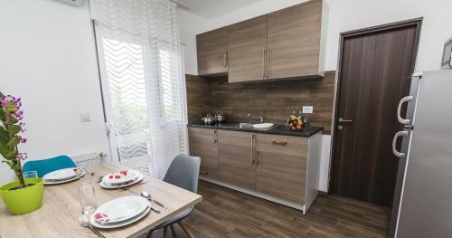 Holiday Home With Pool Mabelle