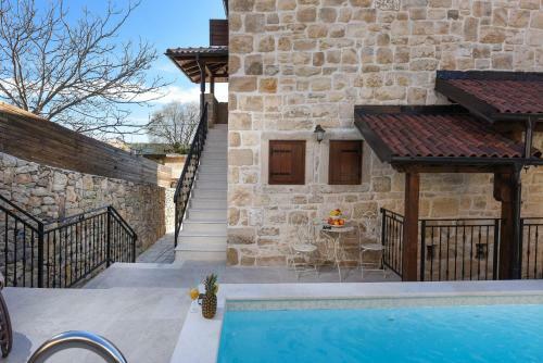 New Villa Laurana