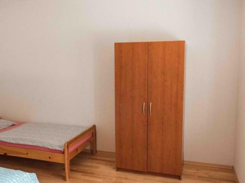Apartment In Pako?tane With Terrace, Wifi (4899-5)