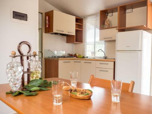 Enticing Mobile Home In Pako?tane With Swimming Pool