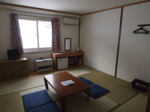 Posada Sanroku Kan