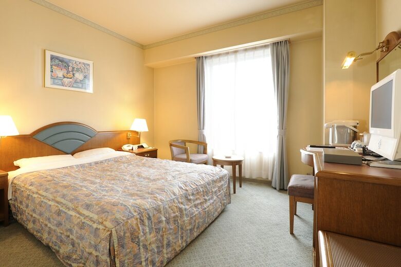 Hotel Crescent Asahikawa
